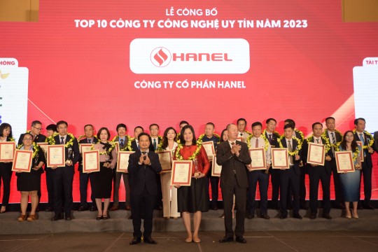 LỄ CÔNG BỐ TOP 10 CÔNG TY UY TÍN NGÀNH NGÂN HÀNG - BẢO HIỂM - CÔNG NGHỆ NĂM 2023 GỌI TÊN HANEL  